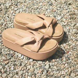 NWT The Odells summer platform puffy slide